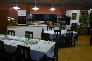 Colazione a buffet inclusa, servita tutte le mattine