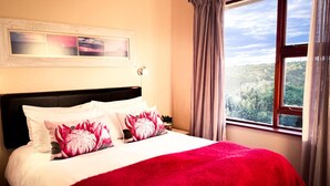 Room - Oyster Kaya (Oyster Bay)
