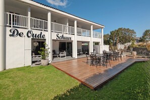 Terrace/patio - Oude Schuur Boutique (Hermanus)