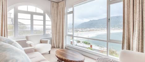 Premier-Apartment, 2Â Schlafzimmer, Strandblick | Wohnbereich
