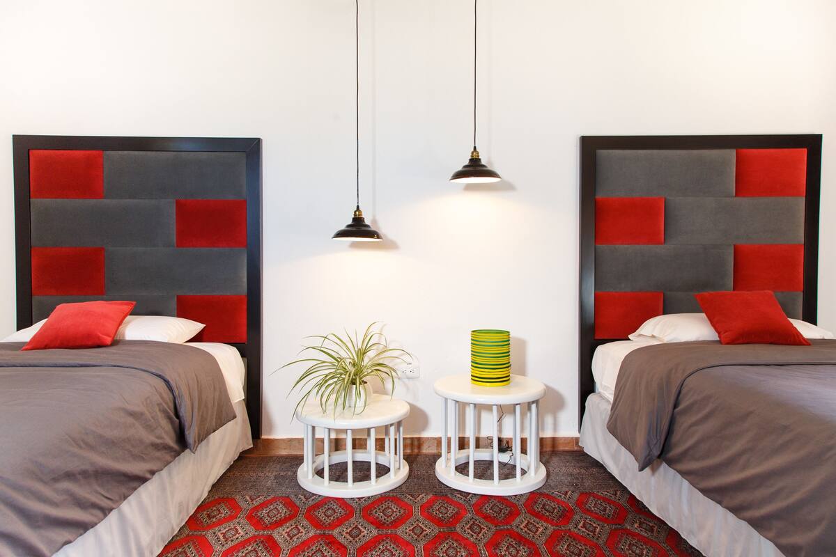 Twin Room, 2 Single Beds