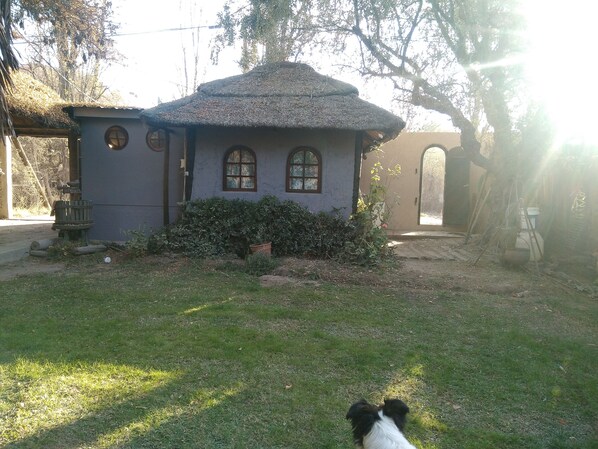 Courtyard - La Poustinia (Maipu)