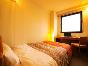 Desk, free WiFi, bed sheets - Numazu Grand Hotel (Numazu)