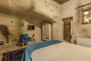 Family Suite | Premium bedding, minibar, in-room safe, individually decorated - Milagre Cave Cappadocia (Avanos)