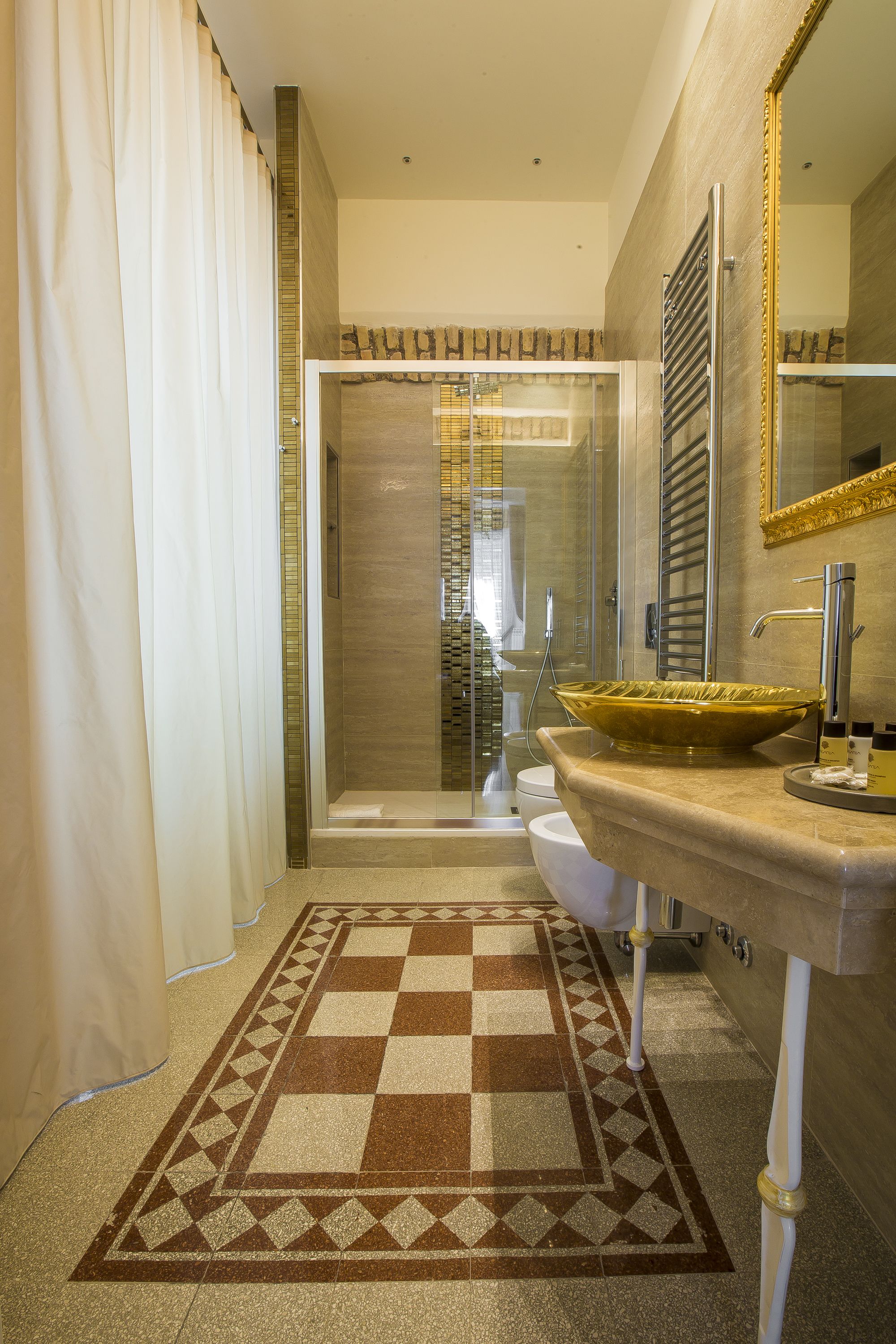 Photo - Trastevere Royal Suite