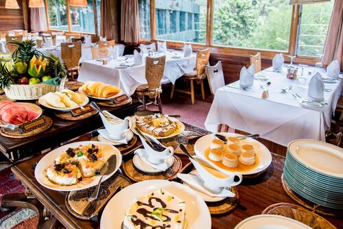 Serena Mountain Lodge