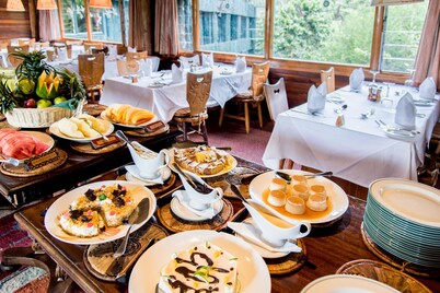 Serena Mountain Lodge