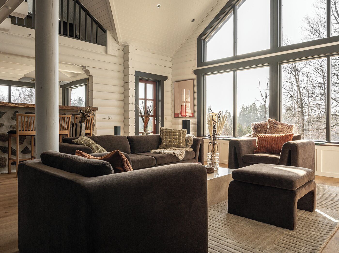 Superior Villa, Lake View | Living area | Flat-screen TV