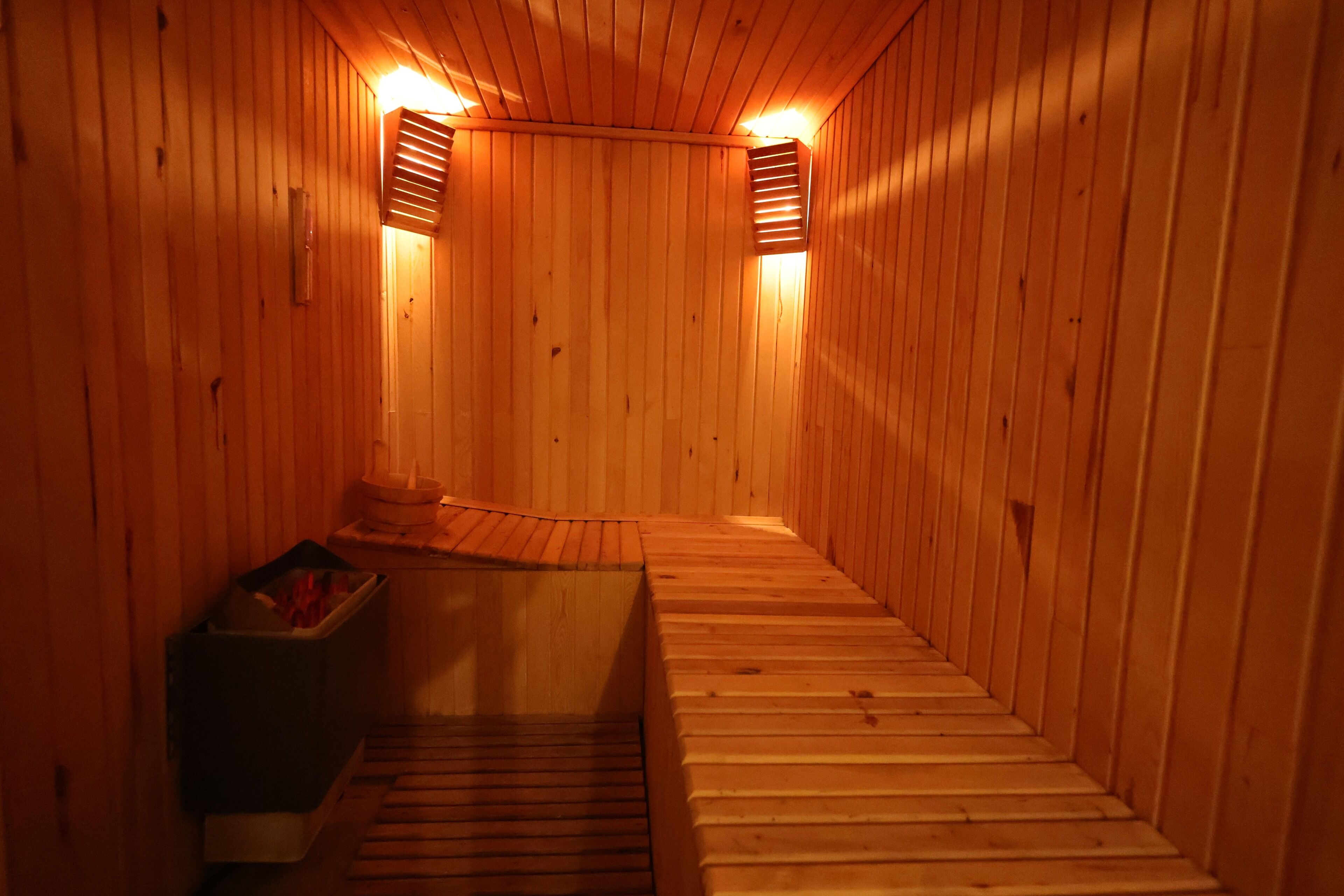 royal double room | bathroom | free toiletries, hair dryer, slippers, towels