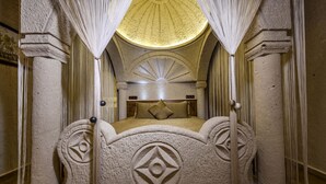 Deluxe Cave | 迷你吧、隔音、熨斗/熨衫板、免費 Wi-Fi