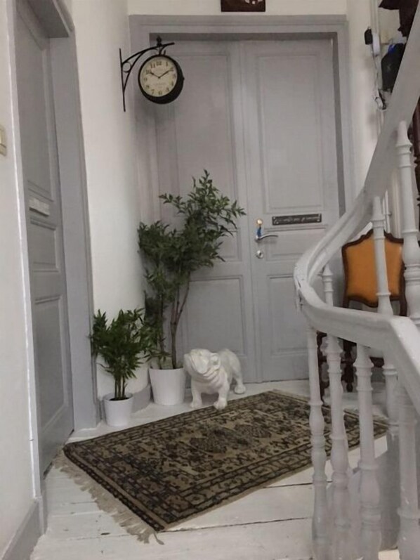 Apartment, 1 Bedroom | Room amenity - Appartements Les Aras (Spa)