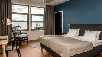 Dubbelrum | Skrivbord, arbetsyta för laptop, mörklÀggningsgardiner och gratis wi-fi