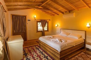 Standard Bungalow | Minibar, desk, blackout drapes, soundproofing - Secret Garden Bungalows Hotel (Kemer)