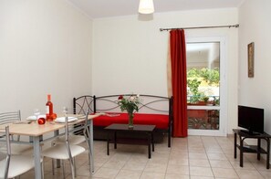 Apartment, Ground Floor | Living area | Plasma TV