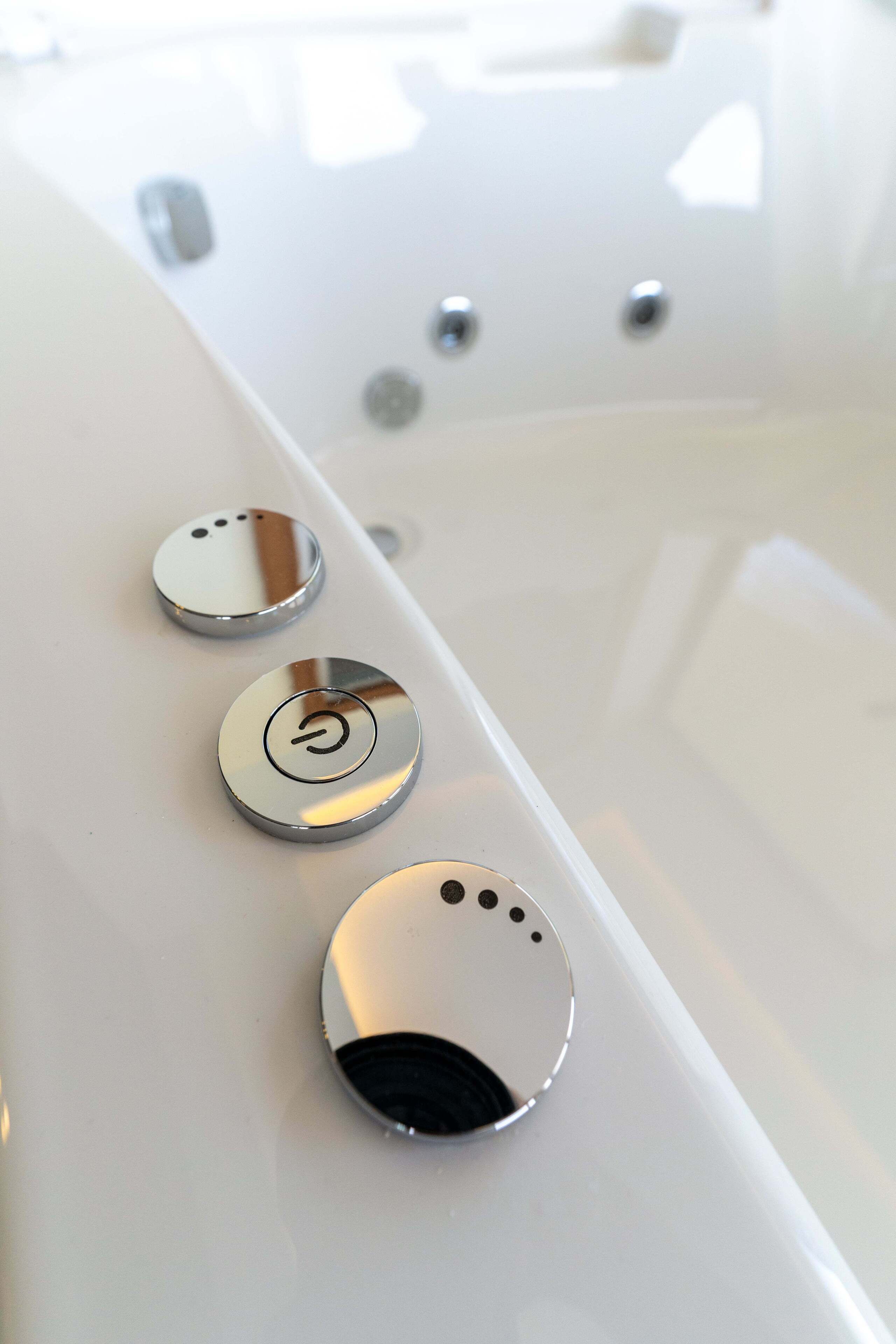 luxury double room | bathroom | free toiletries, hair dryer, slippers, heated floors