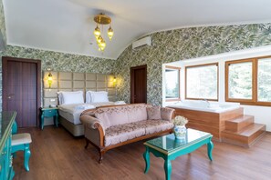 Luxury Double Room | Minibar, in-room safe, individually decorated, individually furnished - Motali Life Hotel (Kartepe)