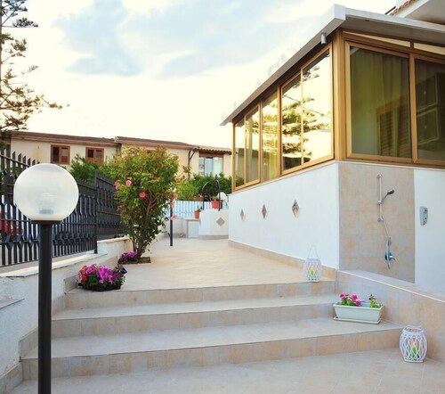 Villa Achibea