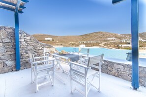 Panoramic-Studio, 1 Doppelbett, Poolblick | Terrasse/Patio