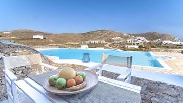 Elia Poolside Studio | Terrace/patio