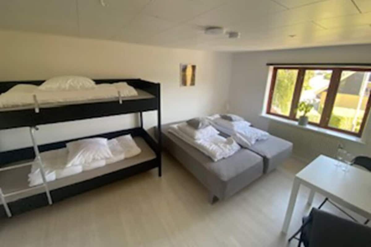 Family Quadruple Room | 1 bedroom, cribs/infant beds, free WiFi