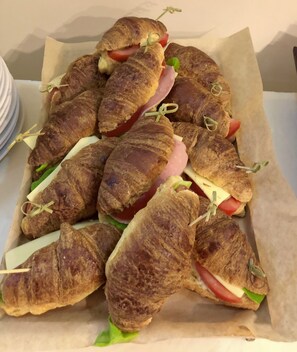 Daily buffet breakfast (EUR 5 per person)
