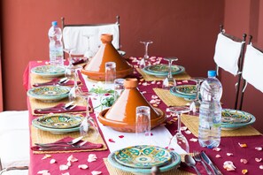 Lunch and dinner served - Riad El Gnaouia (Marrakech)