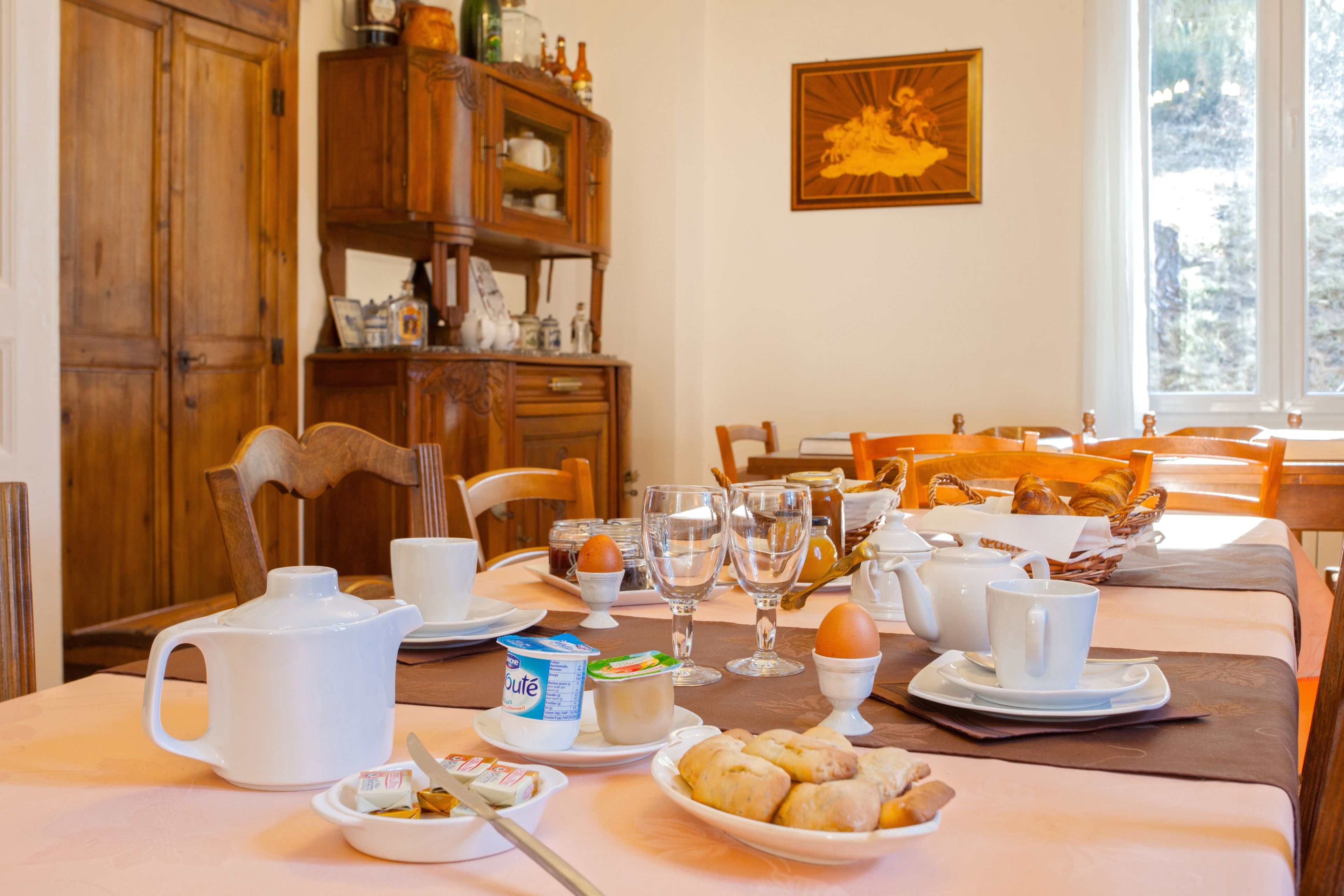 รวมอาหารเช้าแบบบุฟเฟ่ต์ ทุกวัน