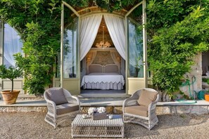 Junior Suite (L'Orangerie) | Terrace/patio