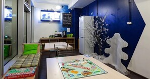 Microwave, electric kettle - Capsule Hotel 47 Nebo (Moscow)