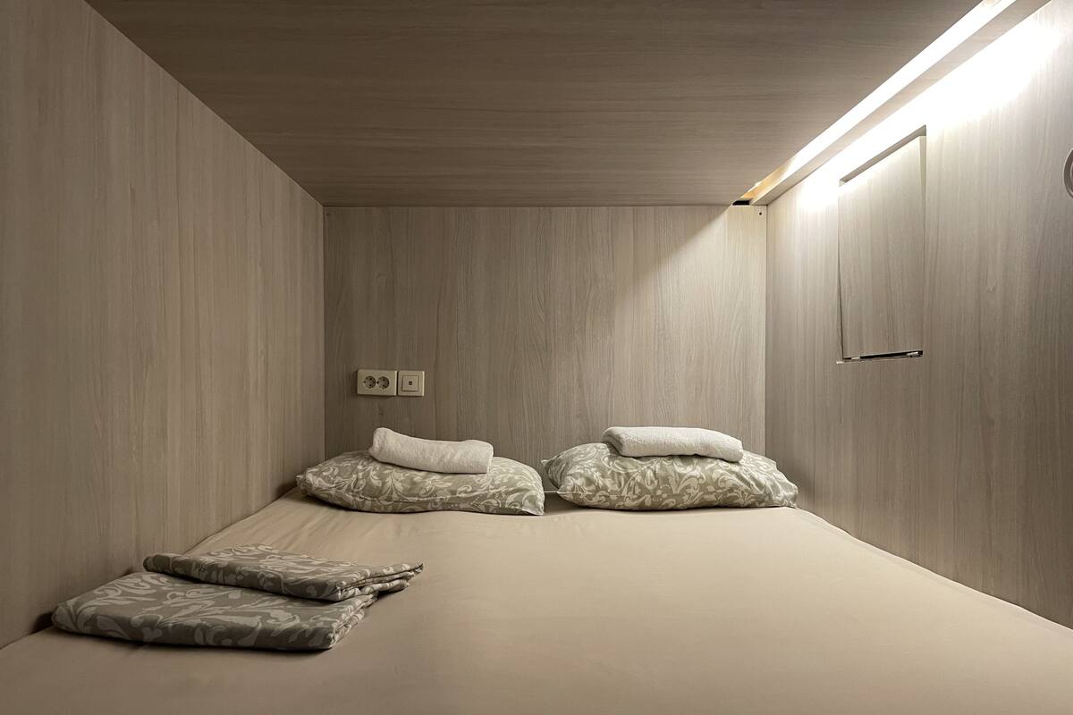 City Double Room Single Use, Mixed Dorm | Free WiFi