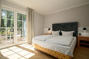 Comfort Double Room, Balcony | Free WiFi, bed sheets - Hotel Müritz - Park (Rechlin)