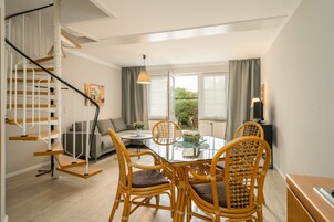 單棟房屋, 1 間臥室, 露台 | 客廳 | 平面電視