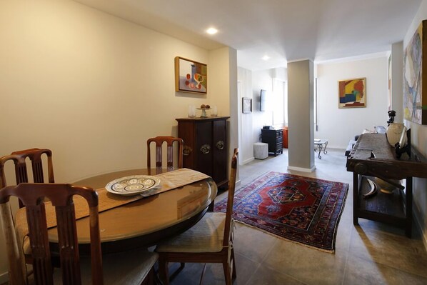 อพาร์ทเมนท์, 2 ห้องนอน, วิวชายหาด | ห้องนั่งเล่น