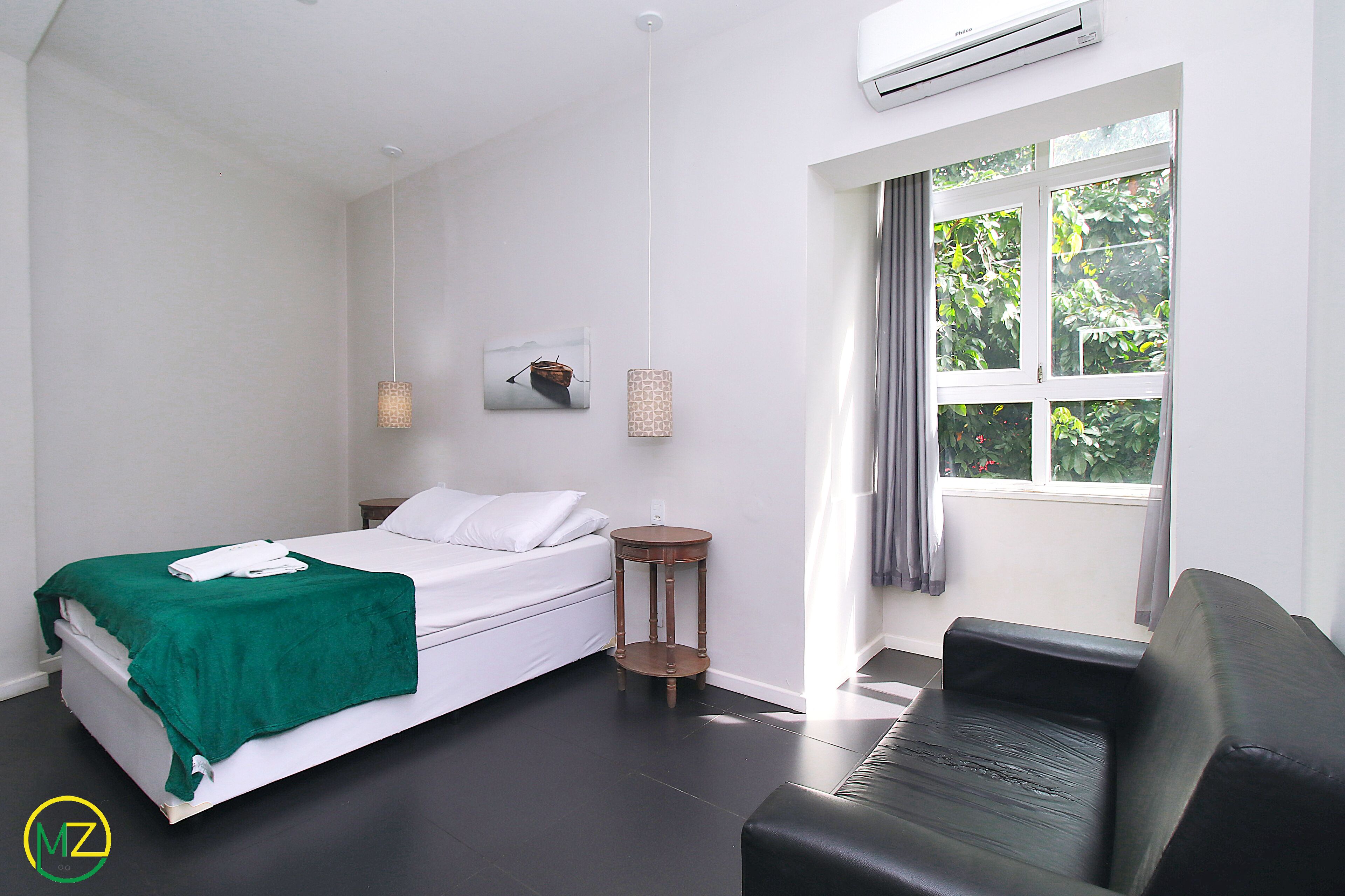 City Apartment, 2 Bedrooms, Kitchen, City View