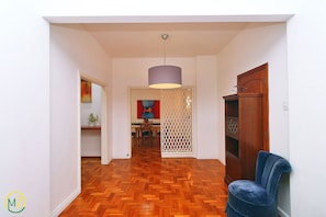 Economy Apartment, 2 Bedrooms, Kitchen | Living area | TV - MZ Apartments Duvivier (Rio de Janeiro)