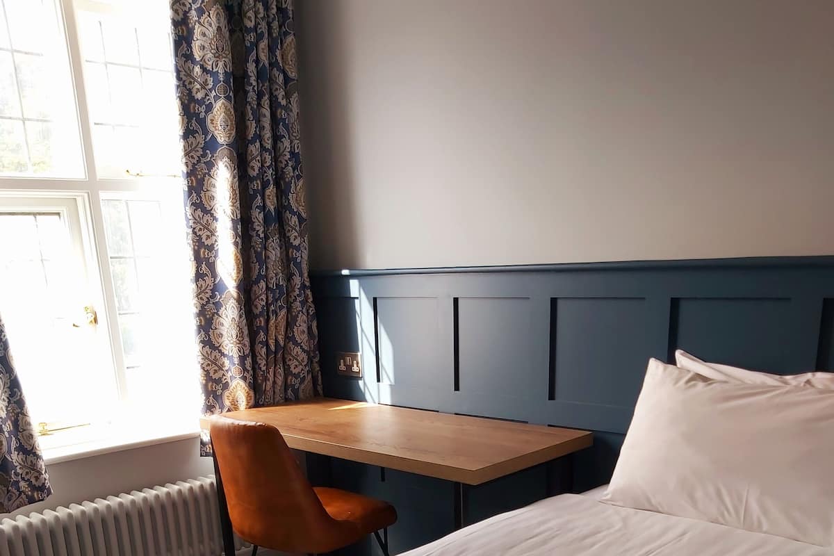 Premium Single Room | 1 bedroom, desk, free WiFi, bed sheets