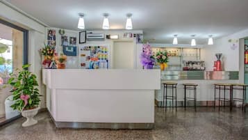 Bar (en la propiedad)