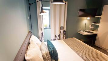 In-room safe, desk, iron/ironing board, free cots/infant beds