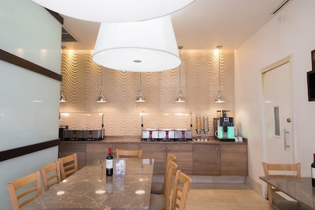 Breakfast, lunch and dinner served