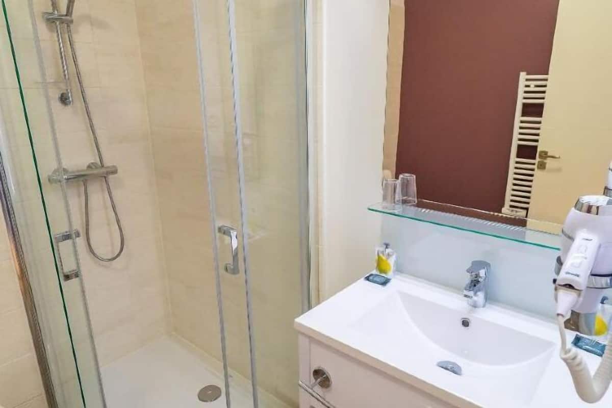 Badezimmer | Umweltfreundliche Kosmetikartikel, Handtücher