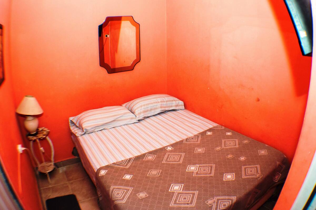 Comfort Double Room, 1 Double Bed, Private Bathroom | Individually decorated, individually furnished, desk, rollaway beds