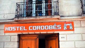 Entrada al alojamiento