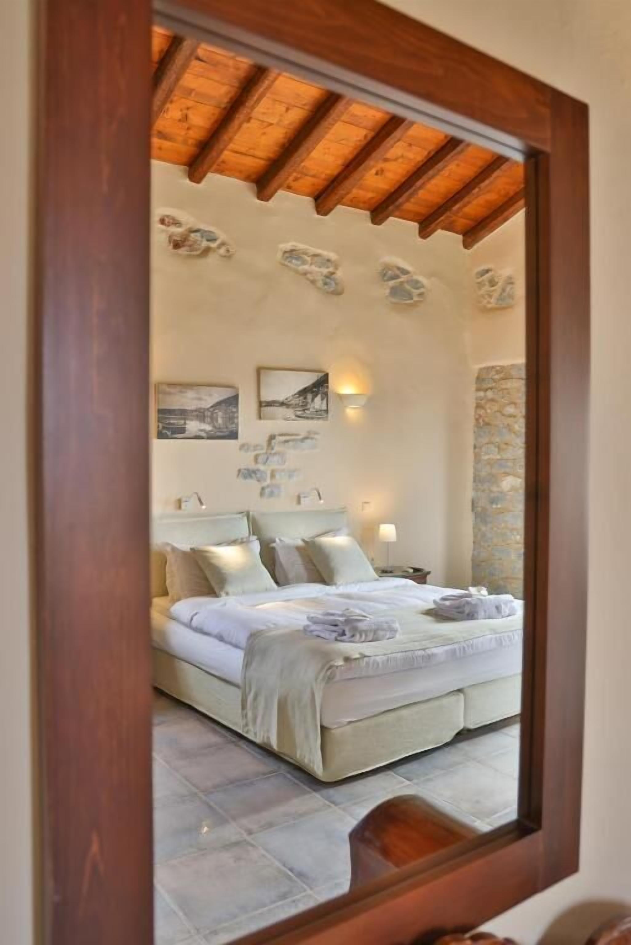 superior room | select comfort beds, minibar, in-room safe, individually decorated