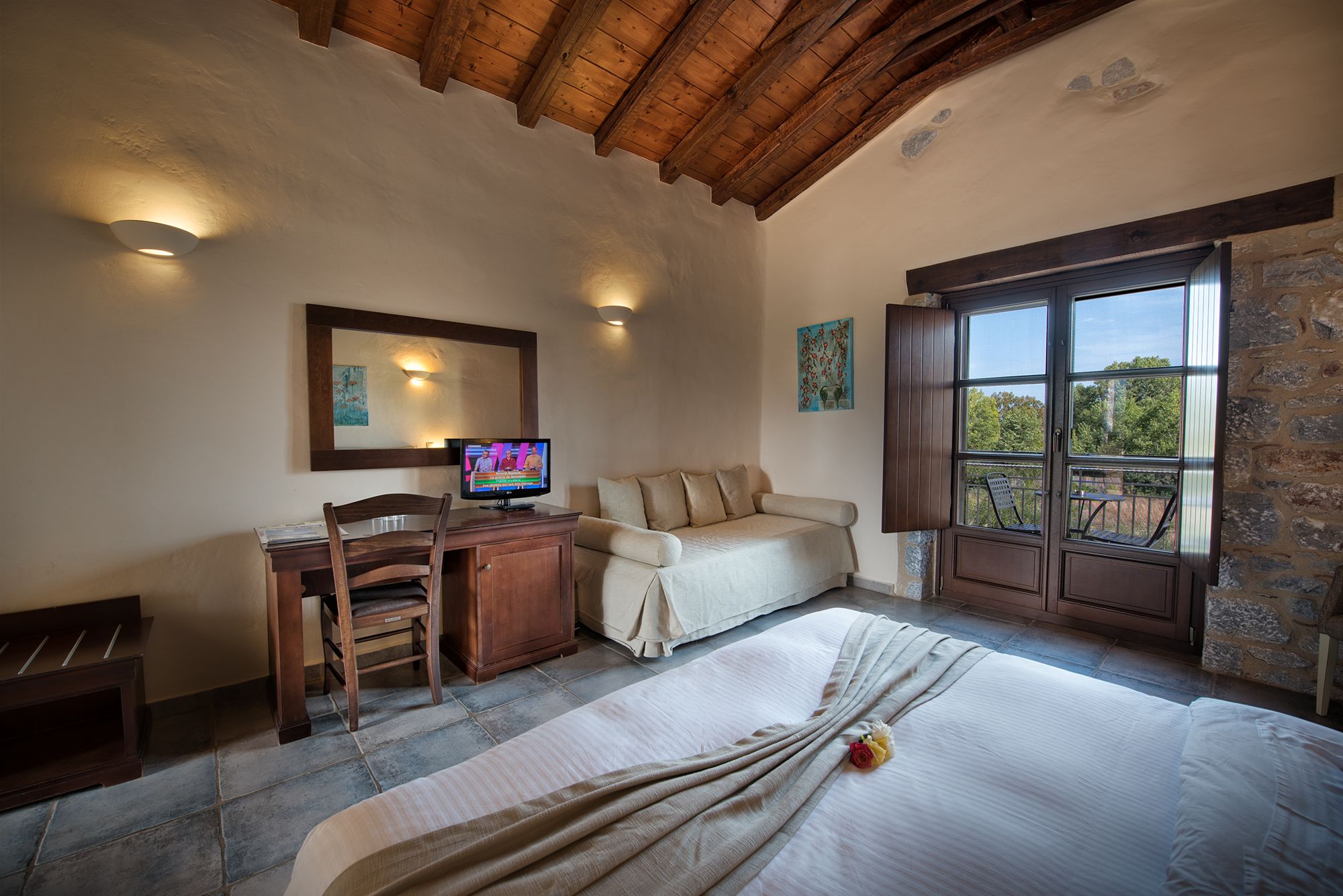 triple room, garden view | view from room