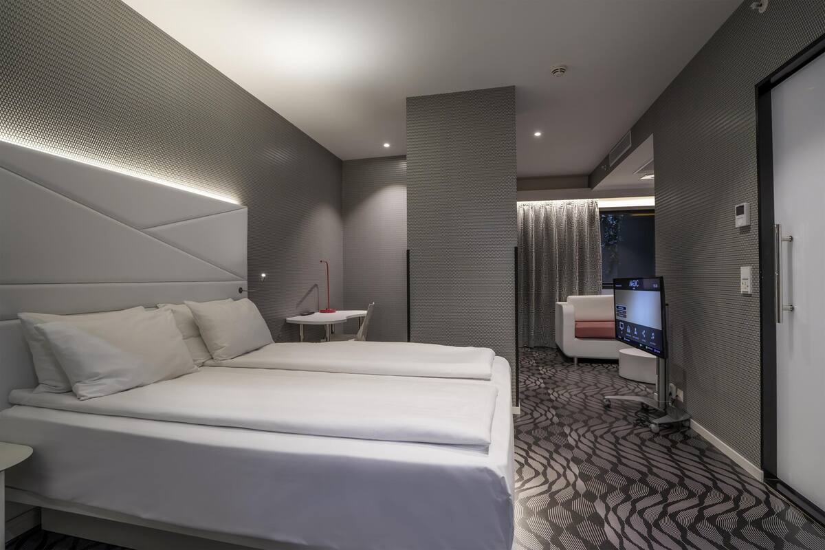 Suite Junior | Literie de qualité, lit avec matelas à plateau-coussin