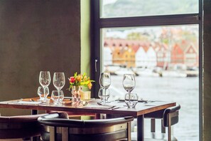 Restaurant - Magic Kloverhuset Harbour Hotel, a member of Radisson Individuals (Bergen)