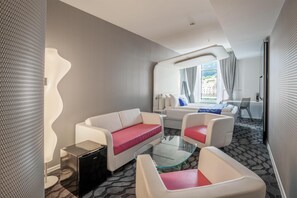 Suite Junior | Biancheria da letto di alta qualità, materassi a doppio strato