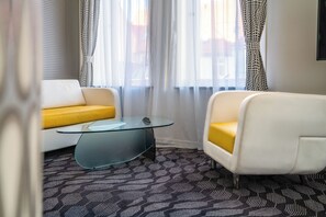 Premium bedding, pillow-top beds, blackout curtains, iron/ironing board - Magic Hotel Bergen City Center, a member of Radisson Individuals (Bergen)