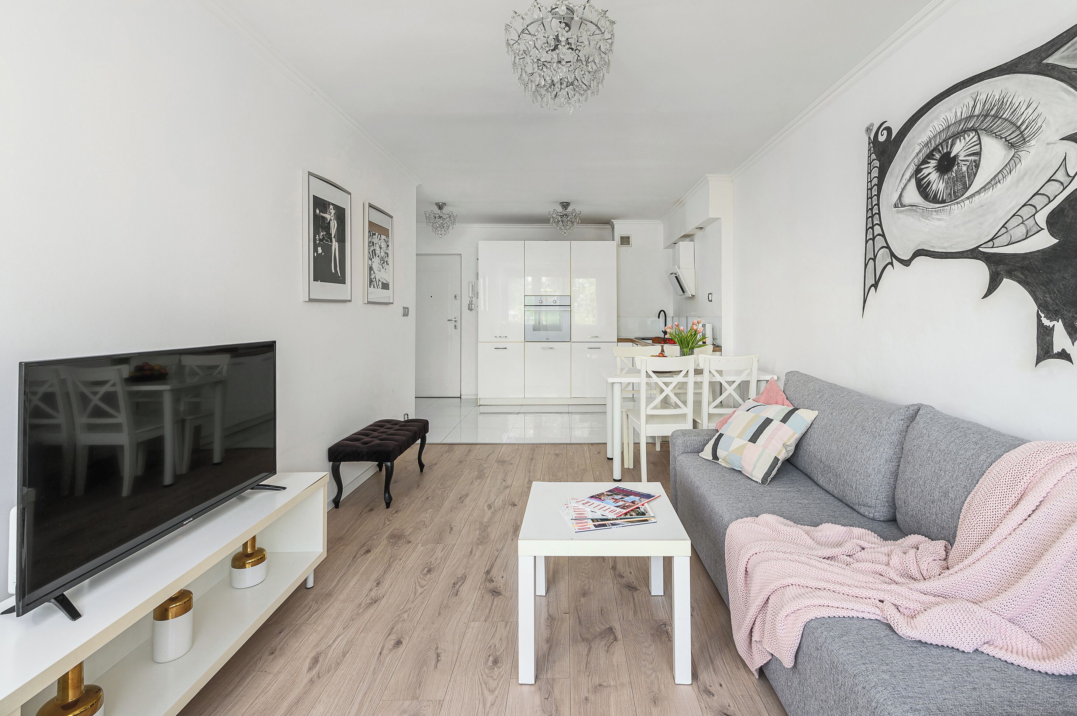 1 chambre, bureau, fer et planche à repasser, Wi-Fi gratuit