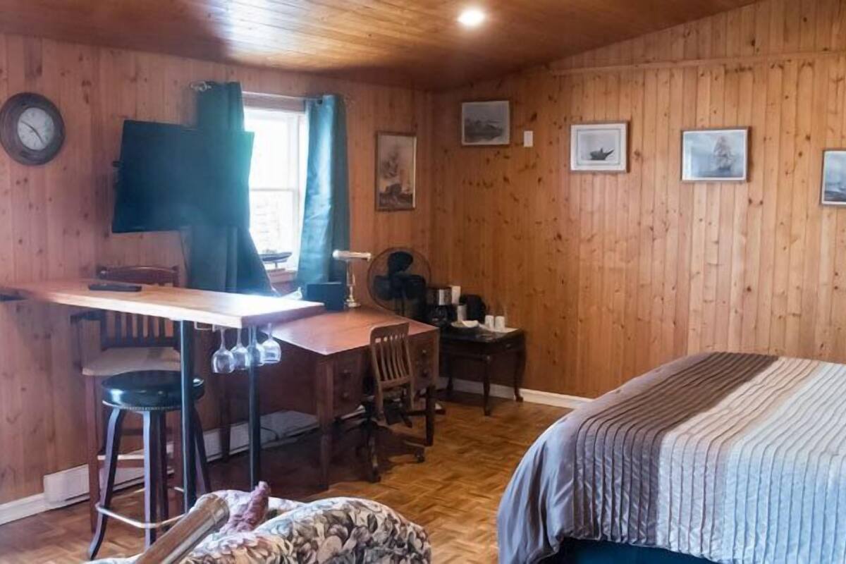 Suíte (Capt. Pike's Quarters)